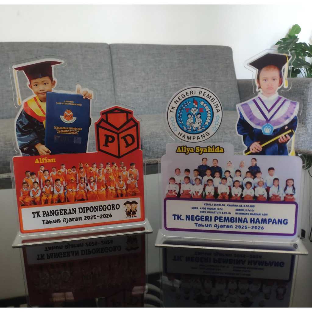 Vandel Acrylic Custom Foto Dan Tulisan / Plakat Akrilik Gift Tema Kelulusan Graduation Cetak Foto / 