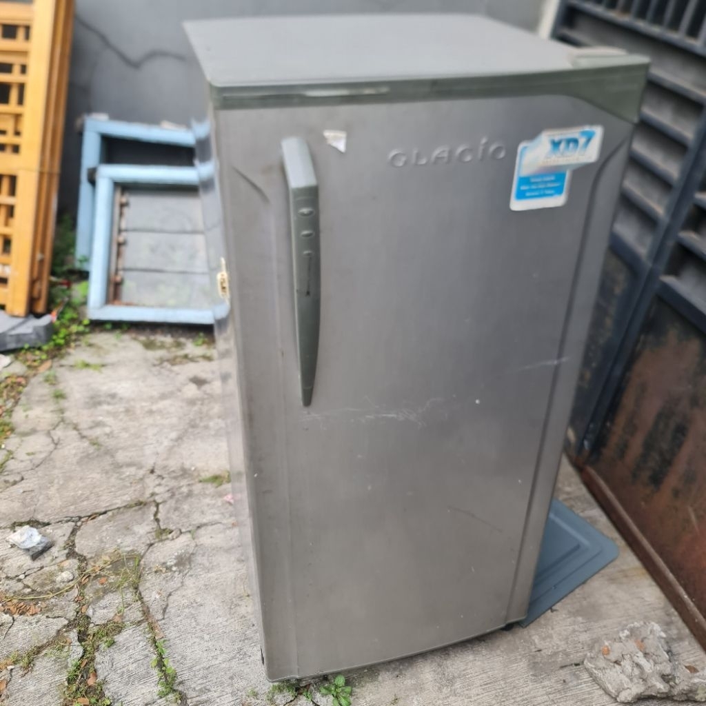 RAK pintu/rak  MINUM KULKAS 1 PINTU GLACIO