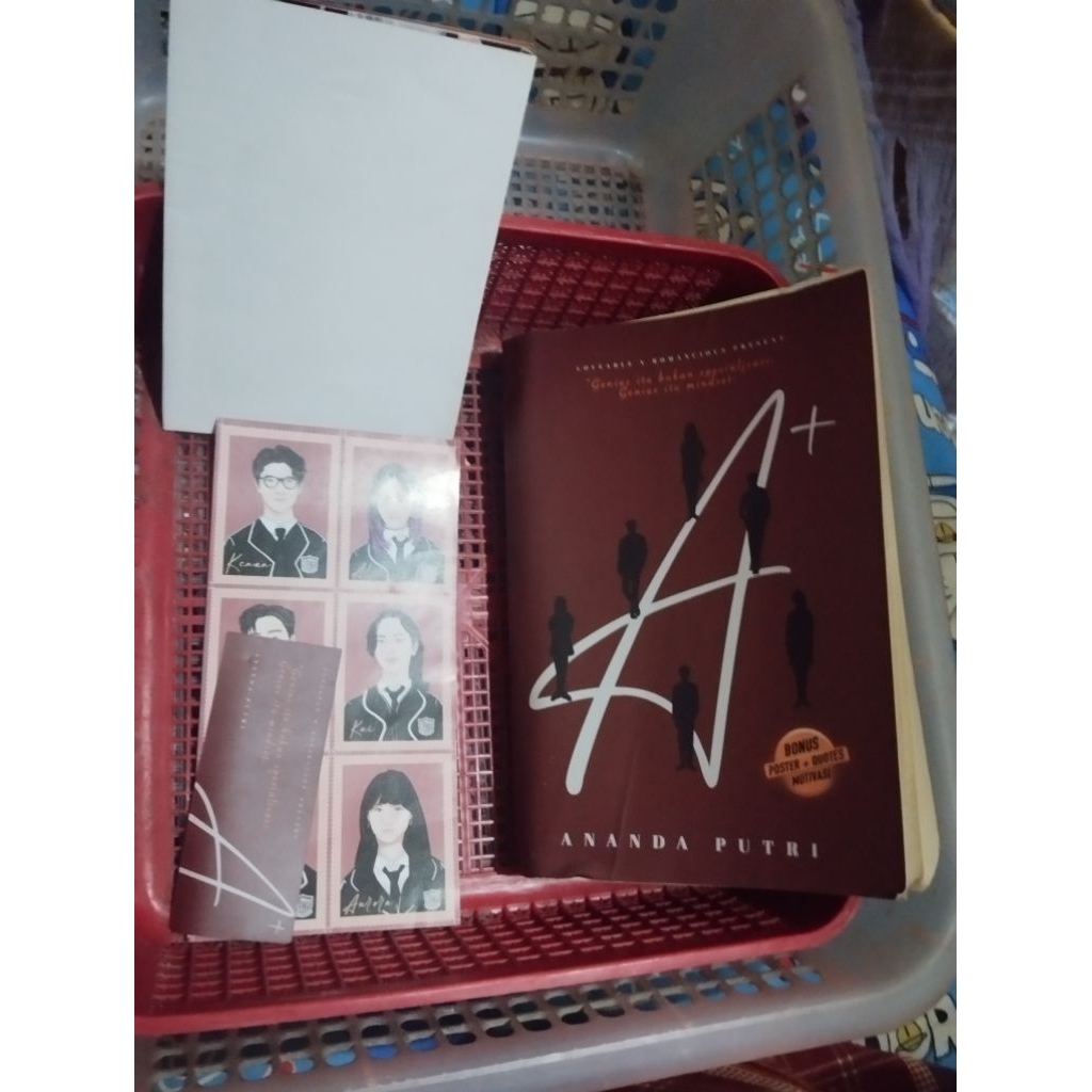 NOVEL A+  WATTPAD ORIGINAL PRELOVED (dengan bonus)