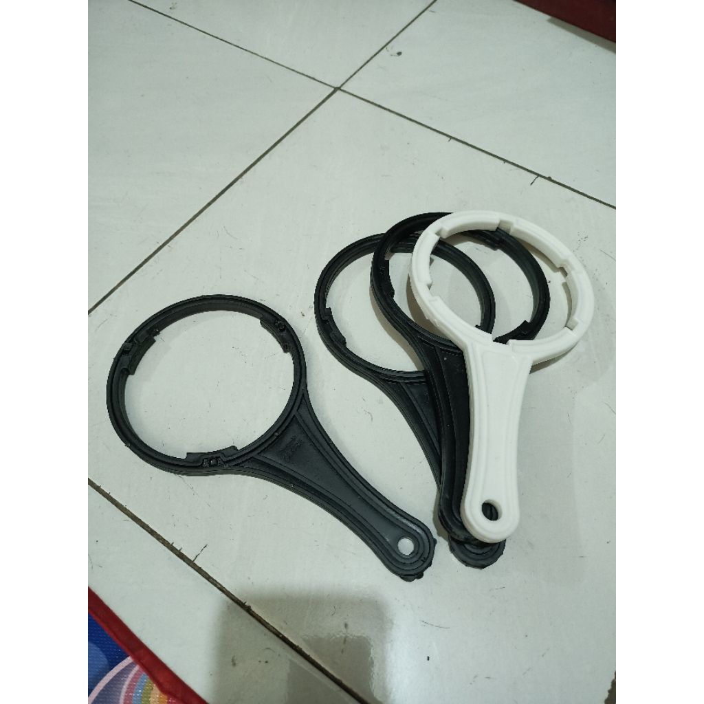 Kunci filter 10" inc / Pembuka Filter 10" inc