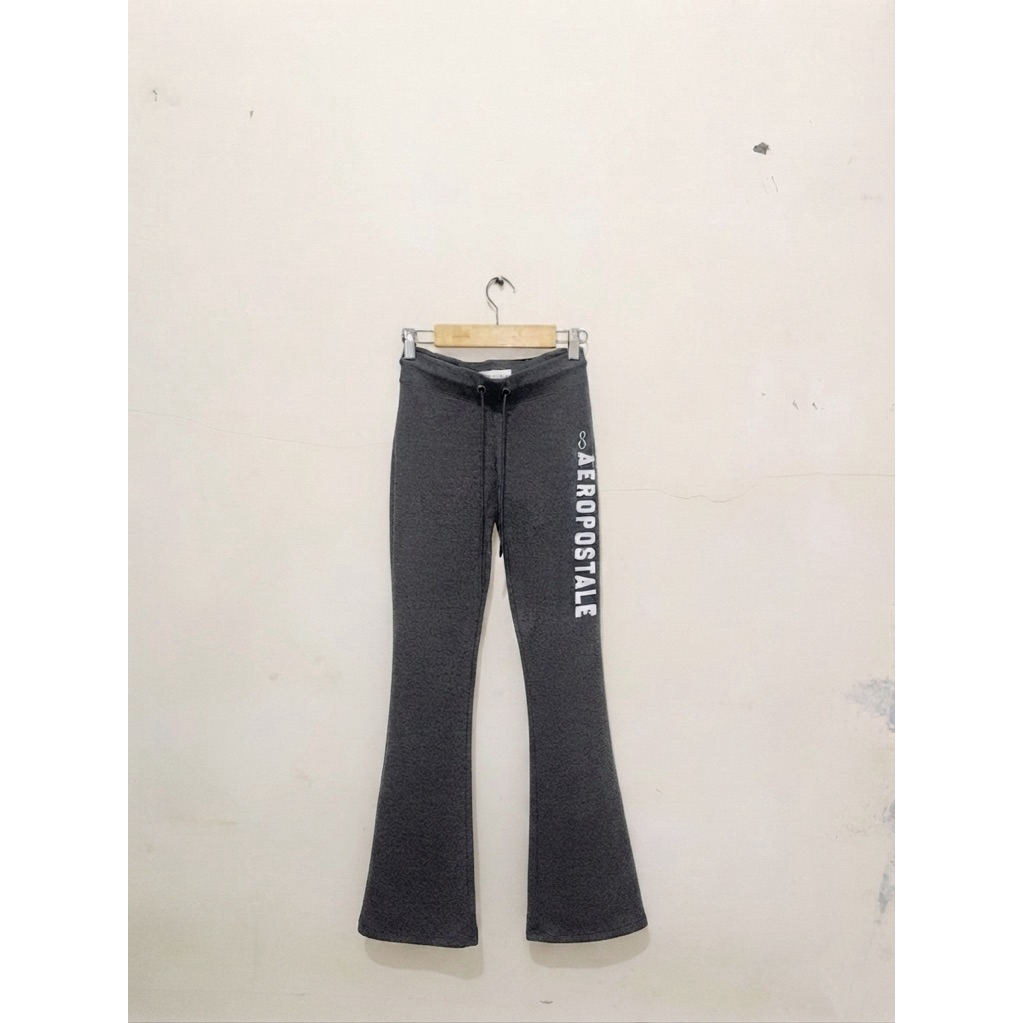 Flare Pants Aeropostale