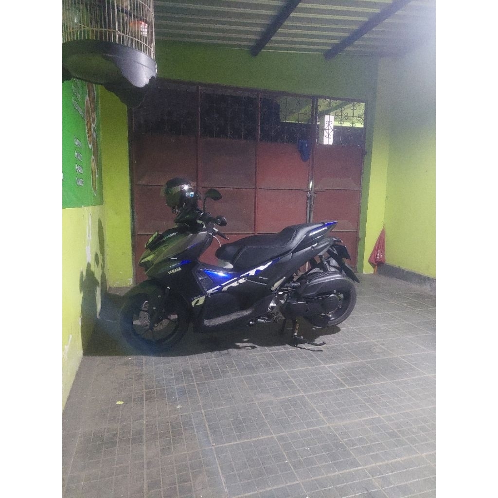 spion xmax nemo