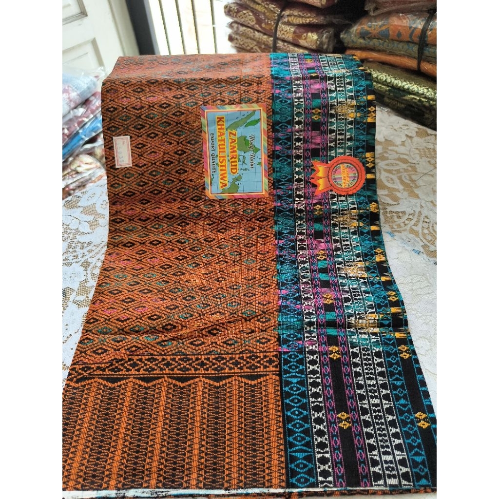 Sarung katun Tumtuman ulos