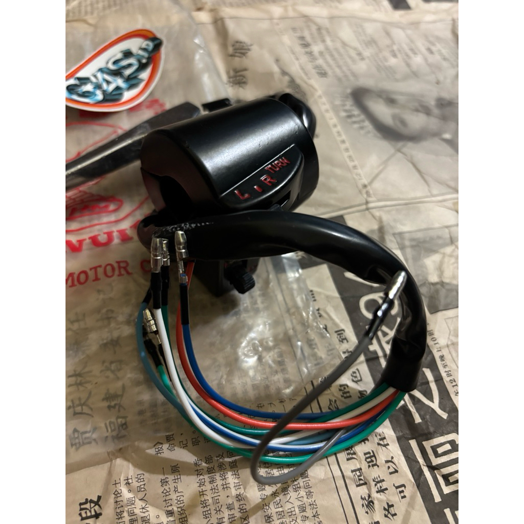 holder kiri Honda gl100 cb100 cb pspstyle