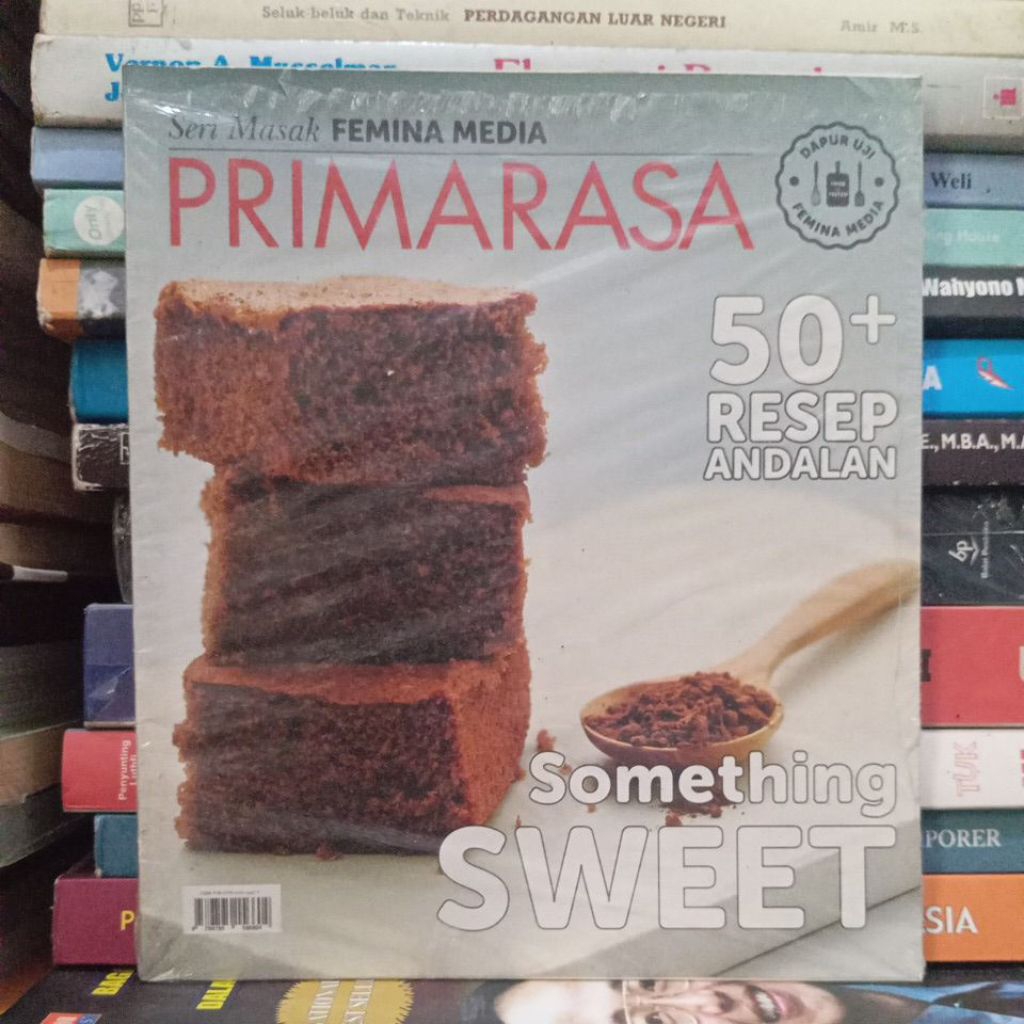 Buku Resep Kue " Something SWEET ( 50 + RESEP ANDALAN ) " Seri Masak femina PRIMARASA