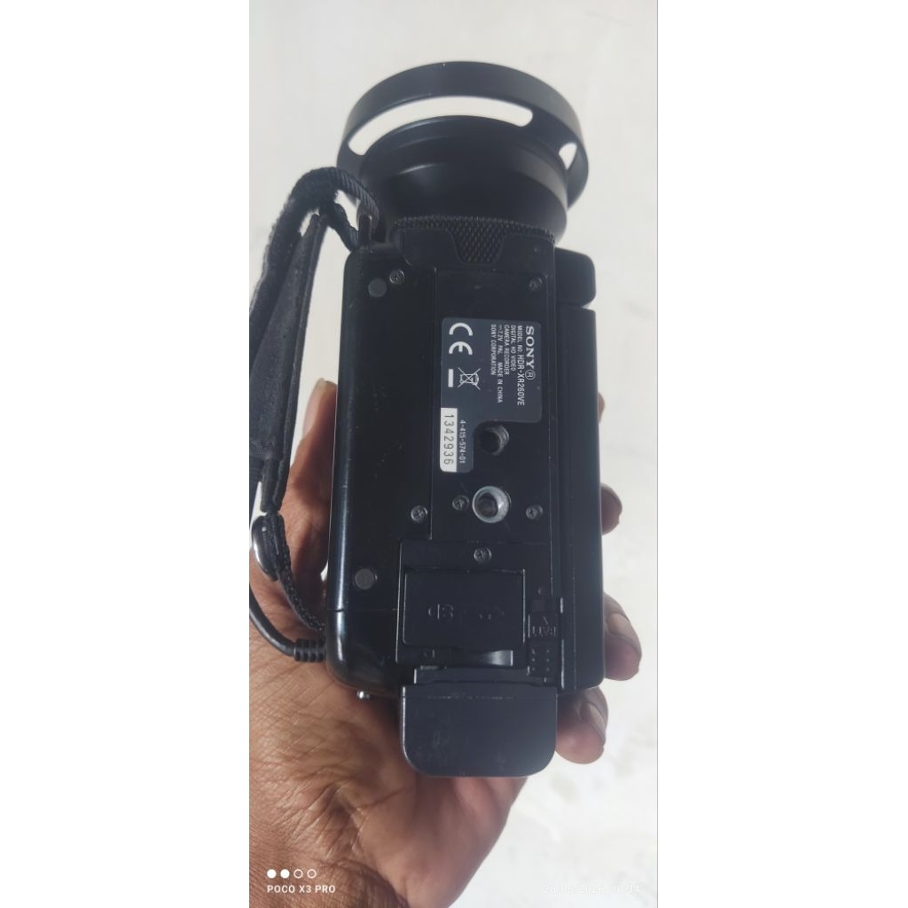 Handycam Sony Hdr-XR-260V sudah GPS  fisik lumayan mulus bekas