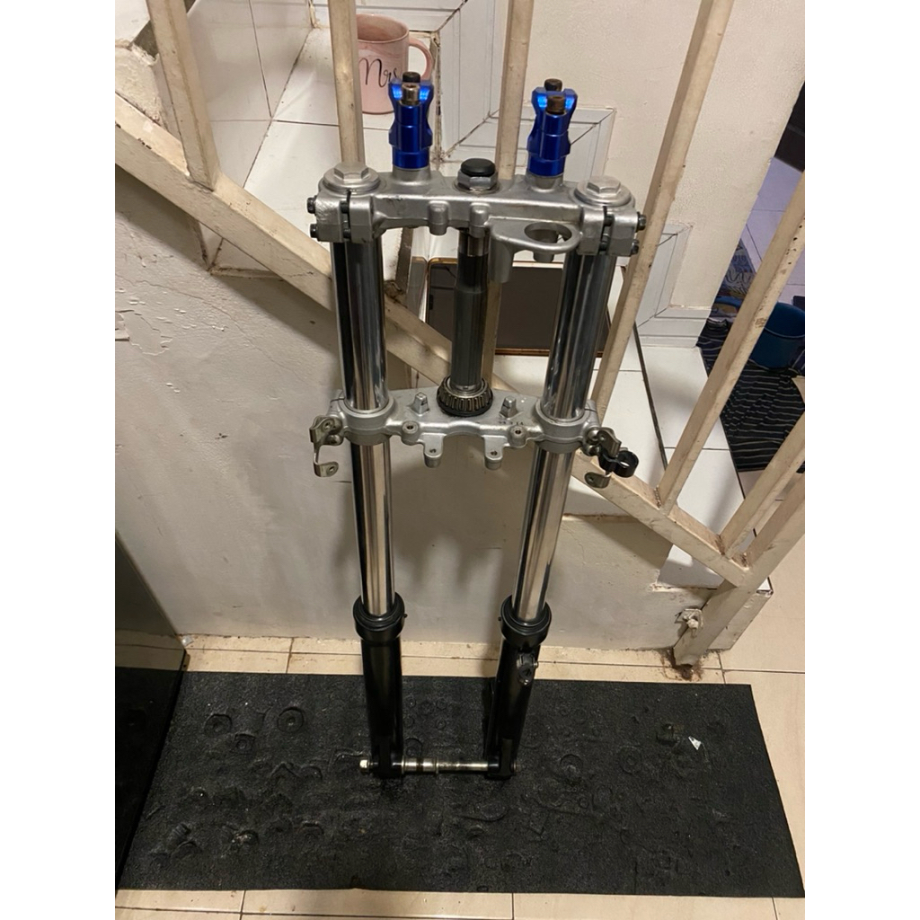 SHOCK TELE WR 155 R original copotan 2023