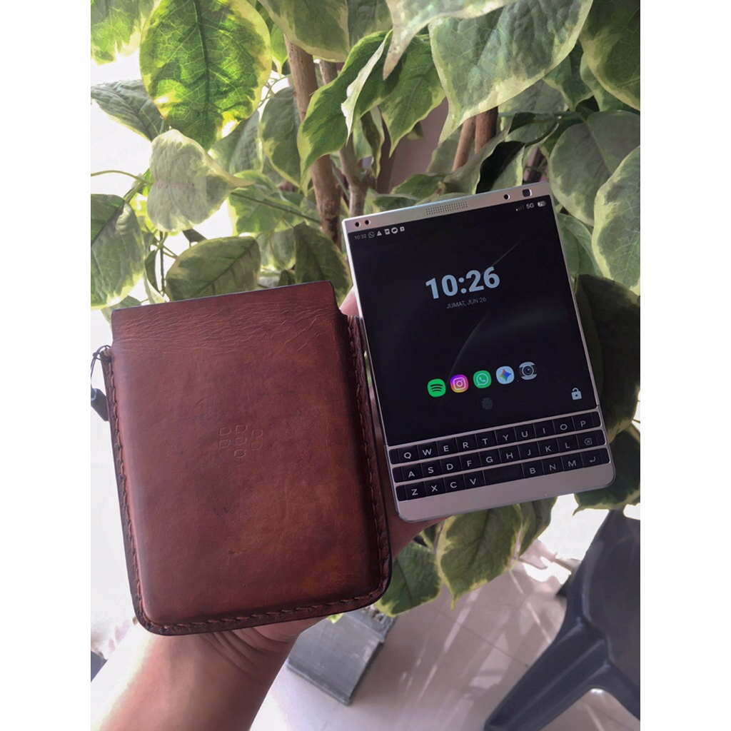 Case Leather Pouch Blackberry Passport Silver Edition (Dallas)
