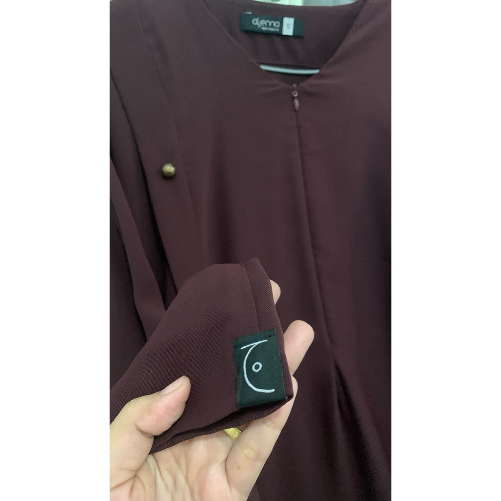 Preloved Aljenna Lanna Abaya wineberry aljenna