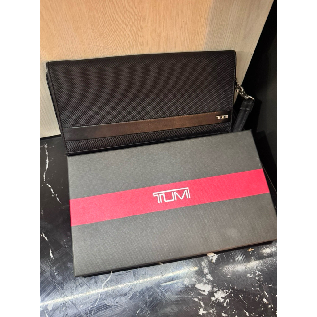 hand bag tumi original