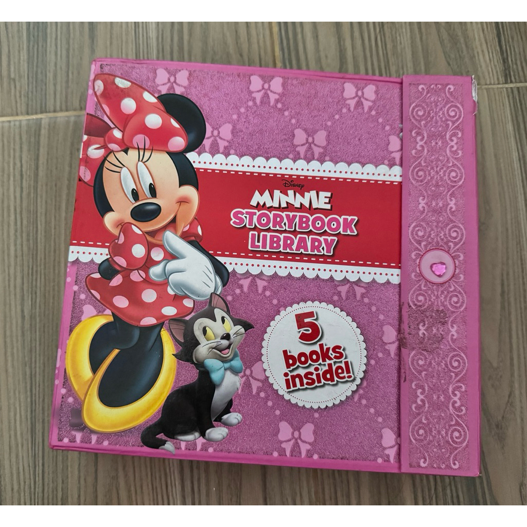 Preloved Disney Minnie Mouse Storybook Library