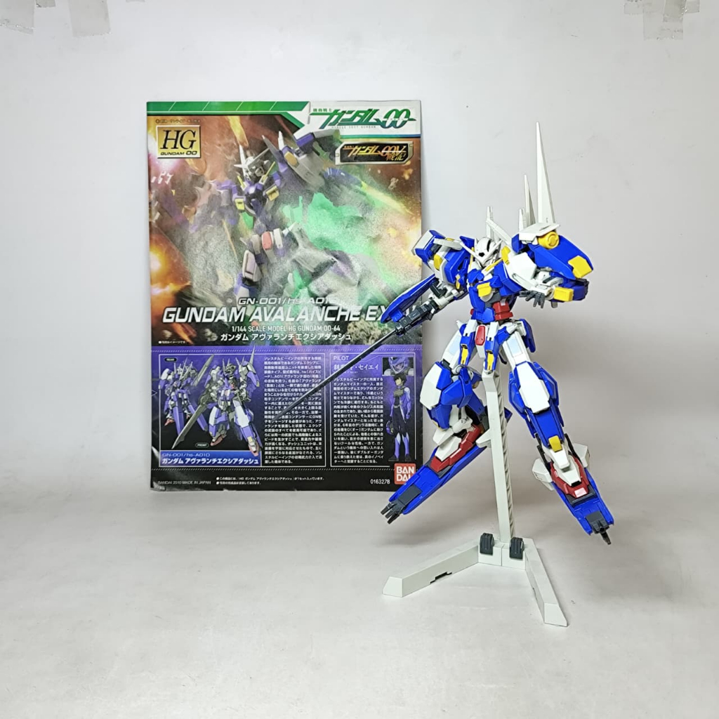 Bandai HGOO Avalanche Exia Dash / Model Kit Gundam HG 1/144 2nd Sudah Rakit H236