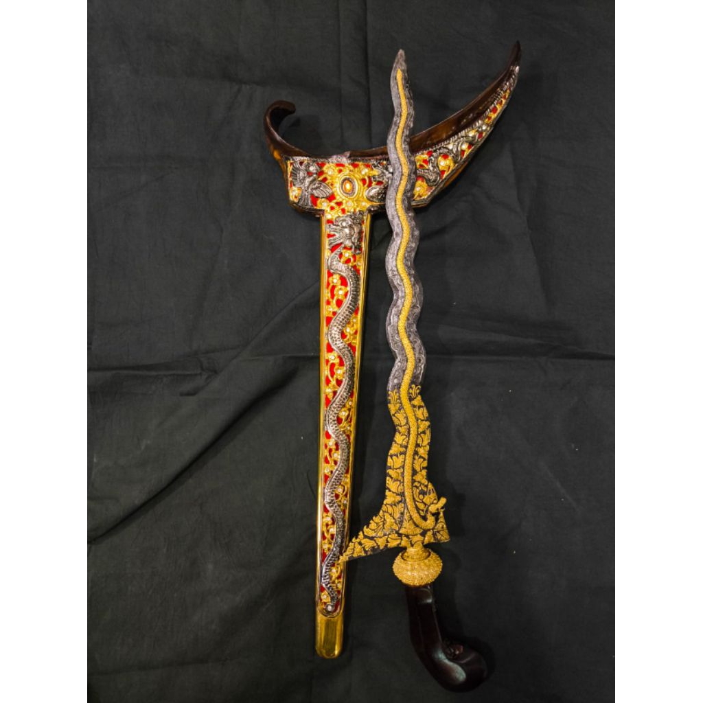 KERIS NOGO SOSRO KINATAH sepuh emas+sertifikat