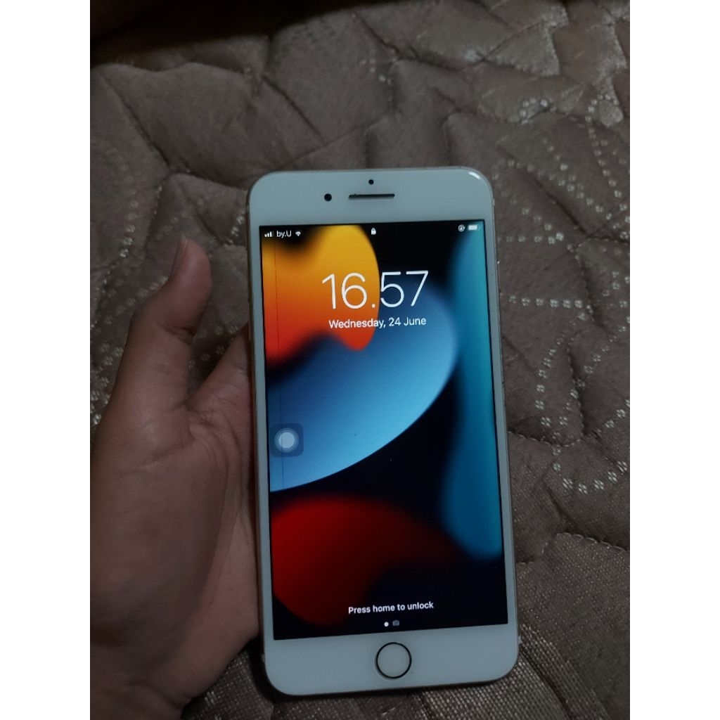 Iphone 7+ second 128 gb