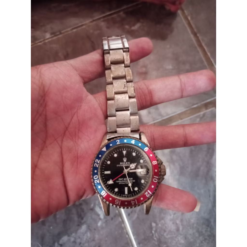 Jam tangan ROLEX Automatic made Swiss minus second