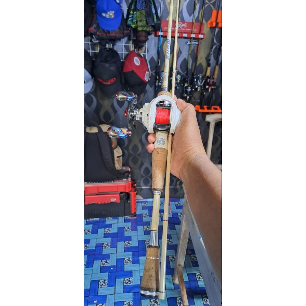 JORAN RAPALA SNOW TIGER 6-12 LB like new