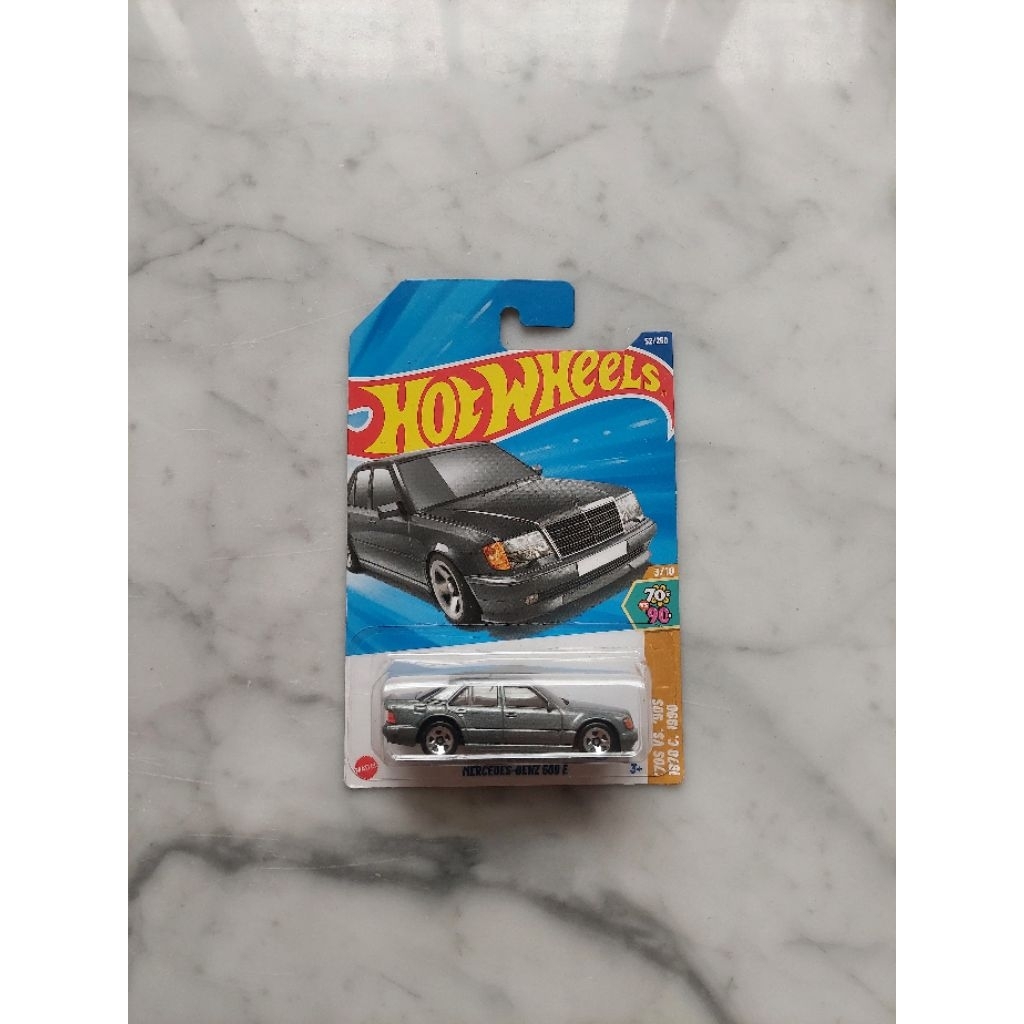 Mercedes Benz 500e Hotwheels