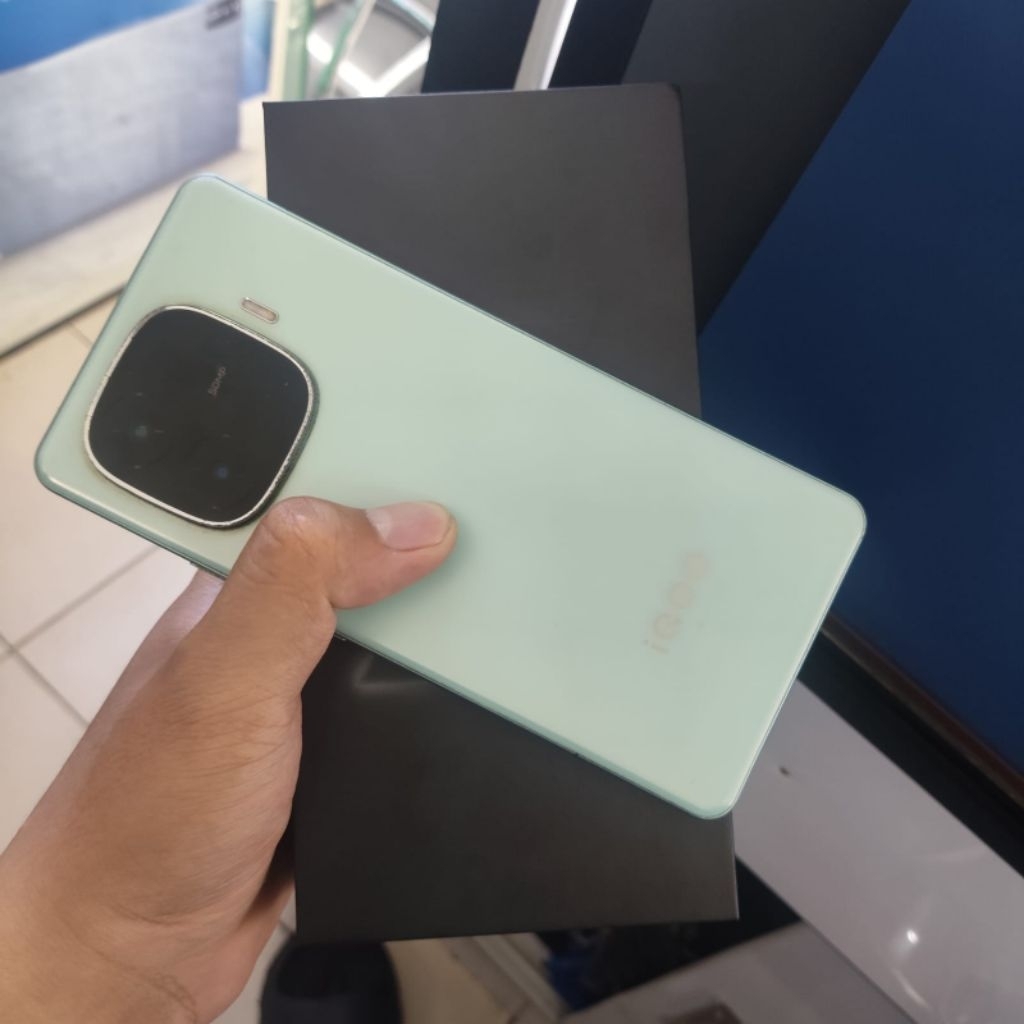 IQOO Z9 5G 12/256 GB Second Fullset Original