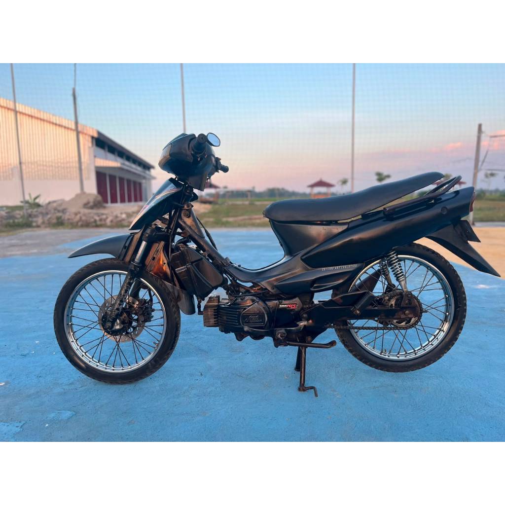 Motor suzuki gs tornado / motorcycle suzuki gs tornado