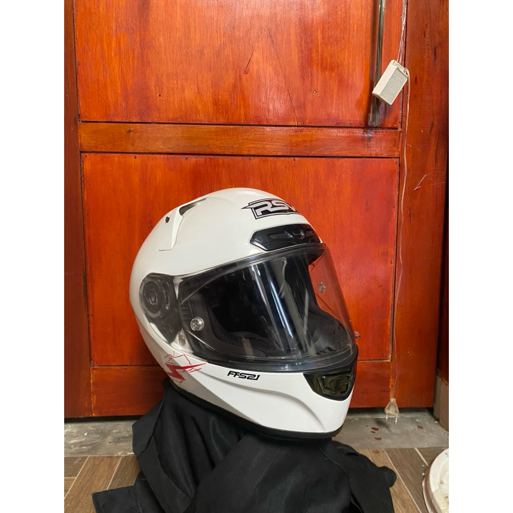 RSV HELMET