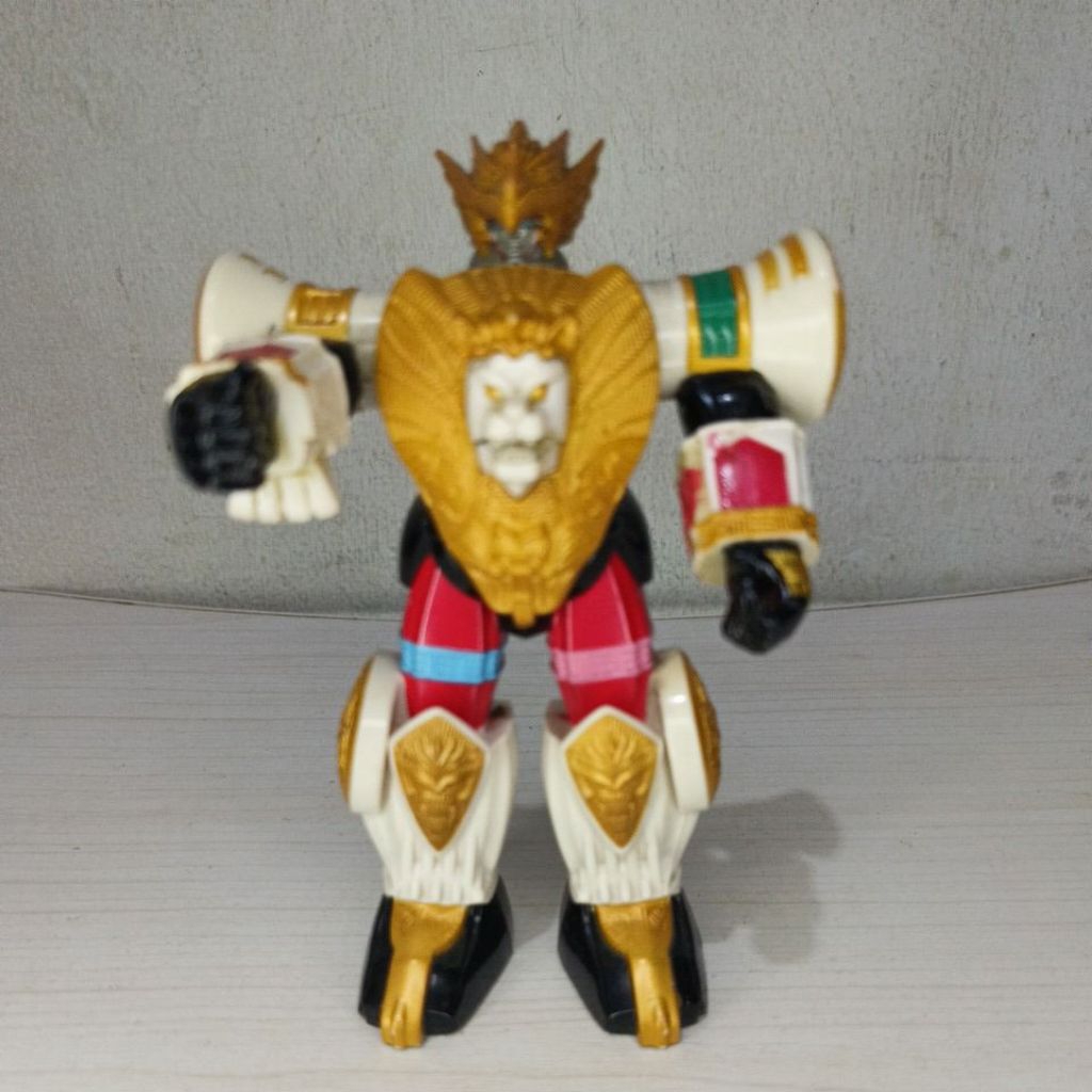 Bandai megazord power rangers Mystic force manticore 2005
