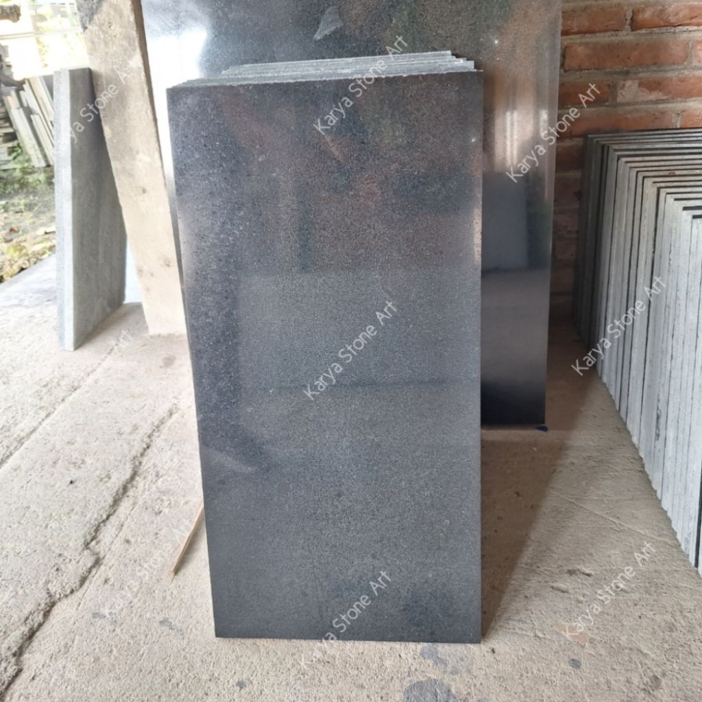 Batu Granit Poles 30x60cm | Andesit Hitam Poles | Andesit Poles Glossy