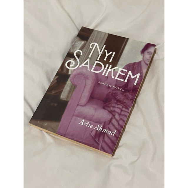 Preloved Novel Nyi Sadikem