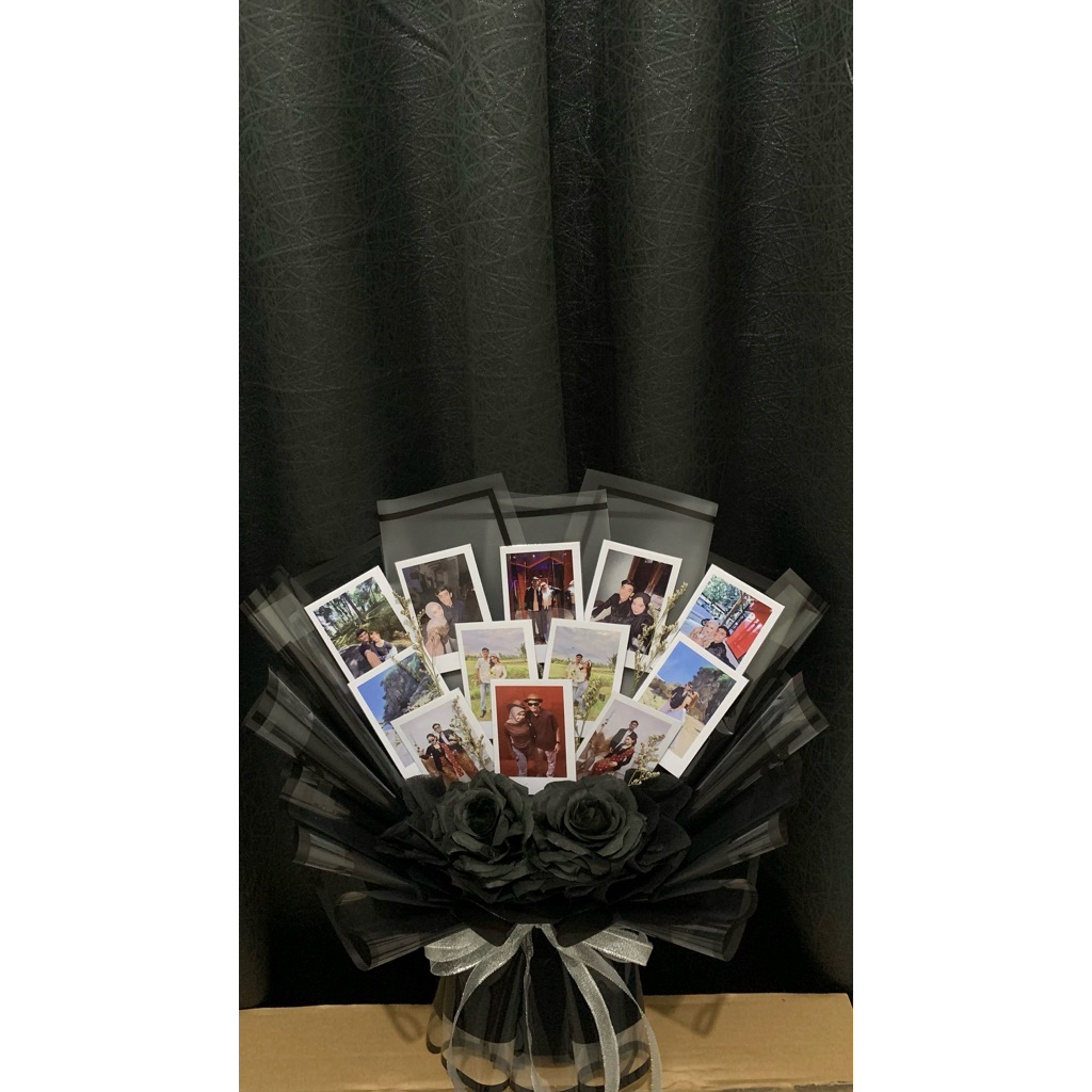 Buket polaroid buket foto buket bunga buket murah buket money buket snack