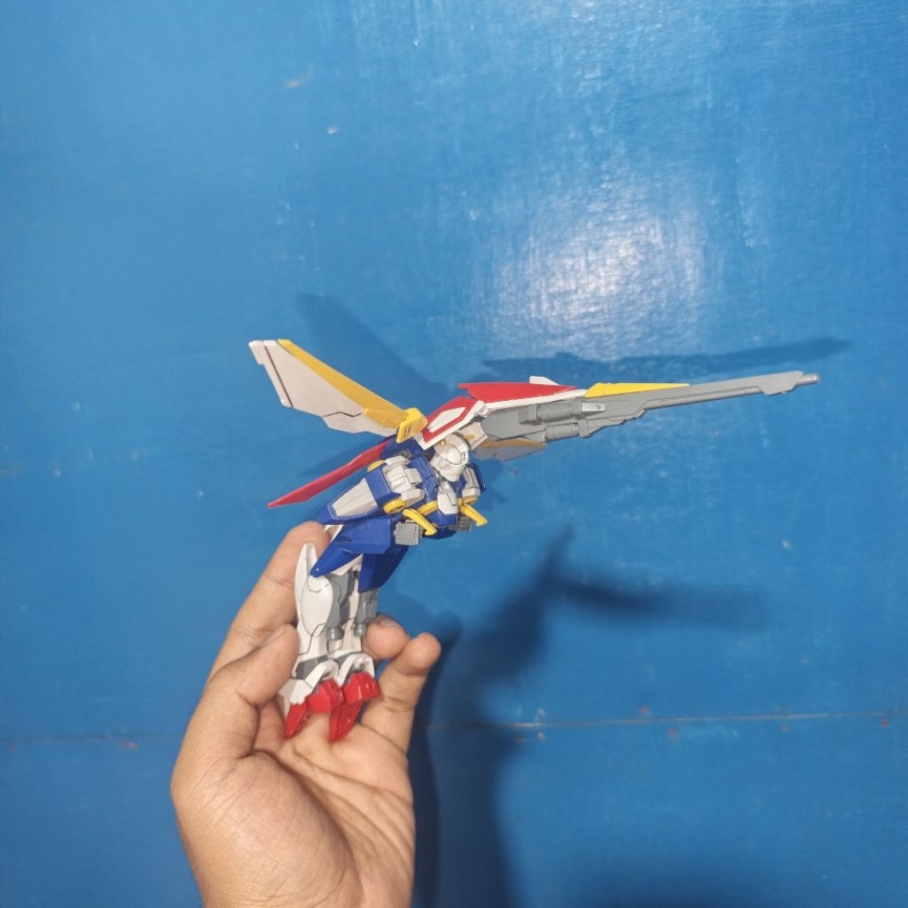 ACTION FIGURE BOOTLEG WING GUNDAM