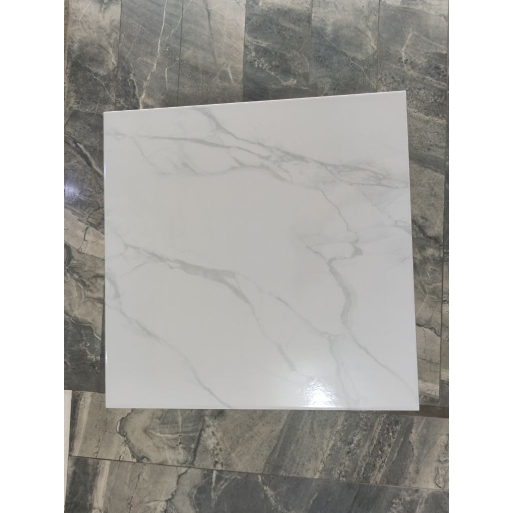 Keramik Lantai Glossy Motif Granit Muata Grey 40x40