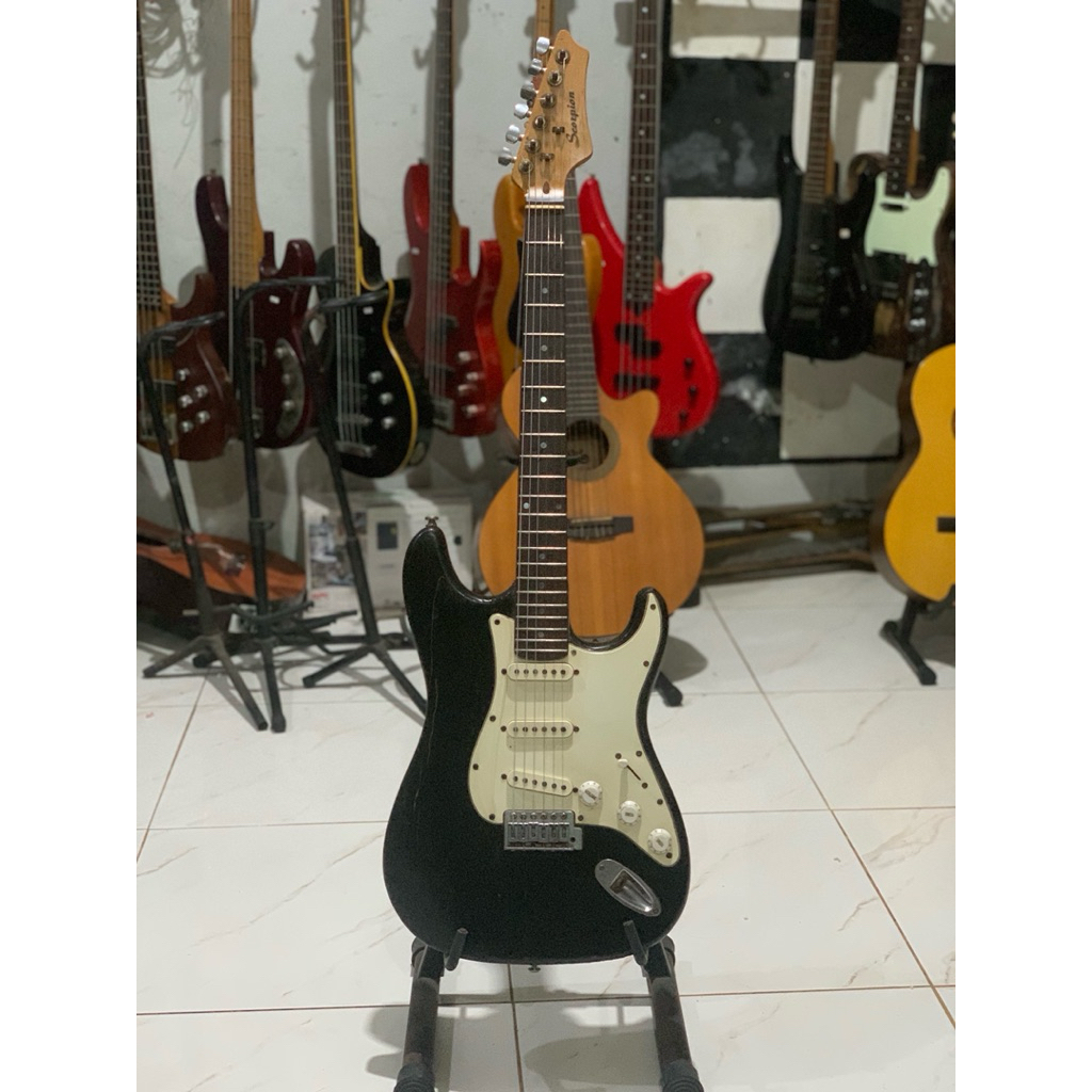 gitar elektrik stratocaster scorpion original