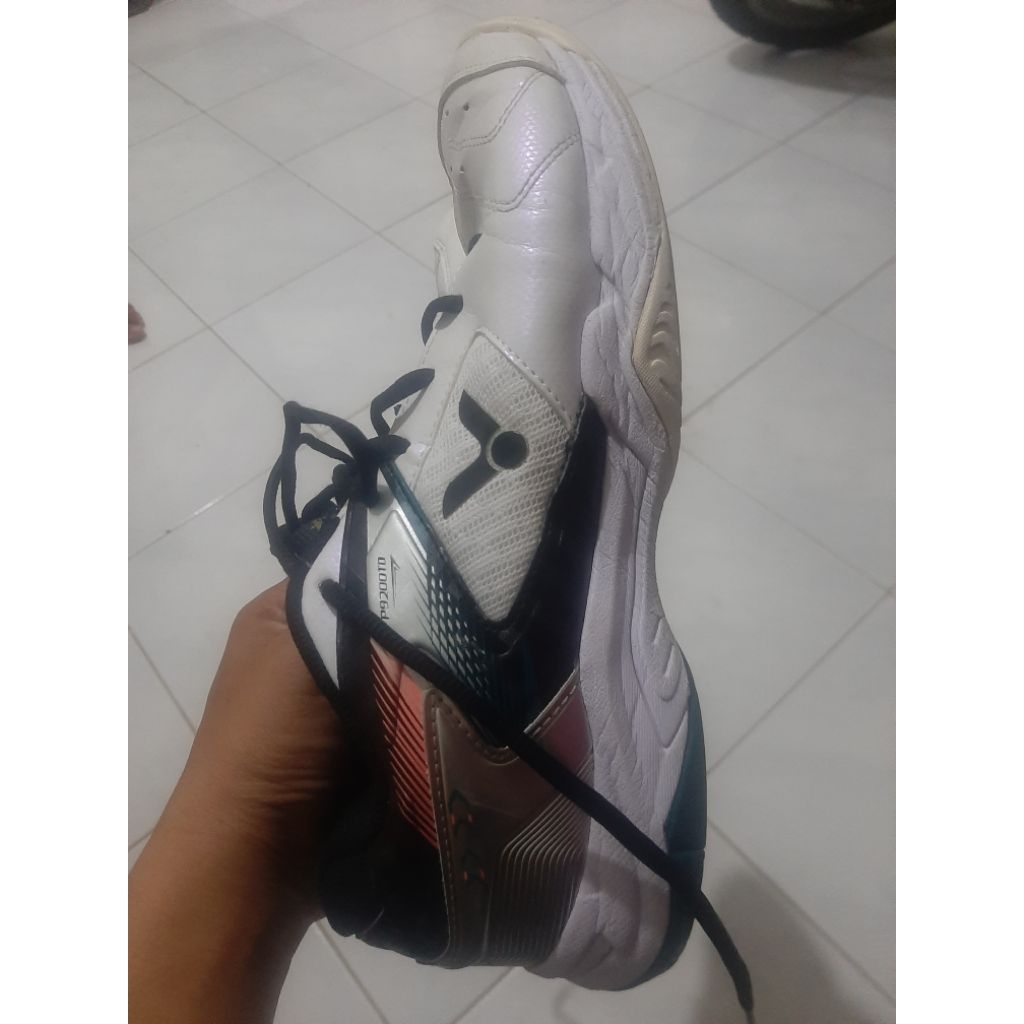 sepatu badminton Victor P9200TD