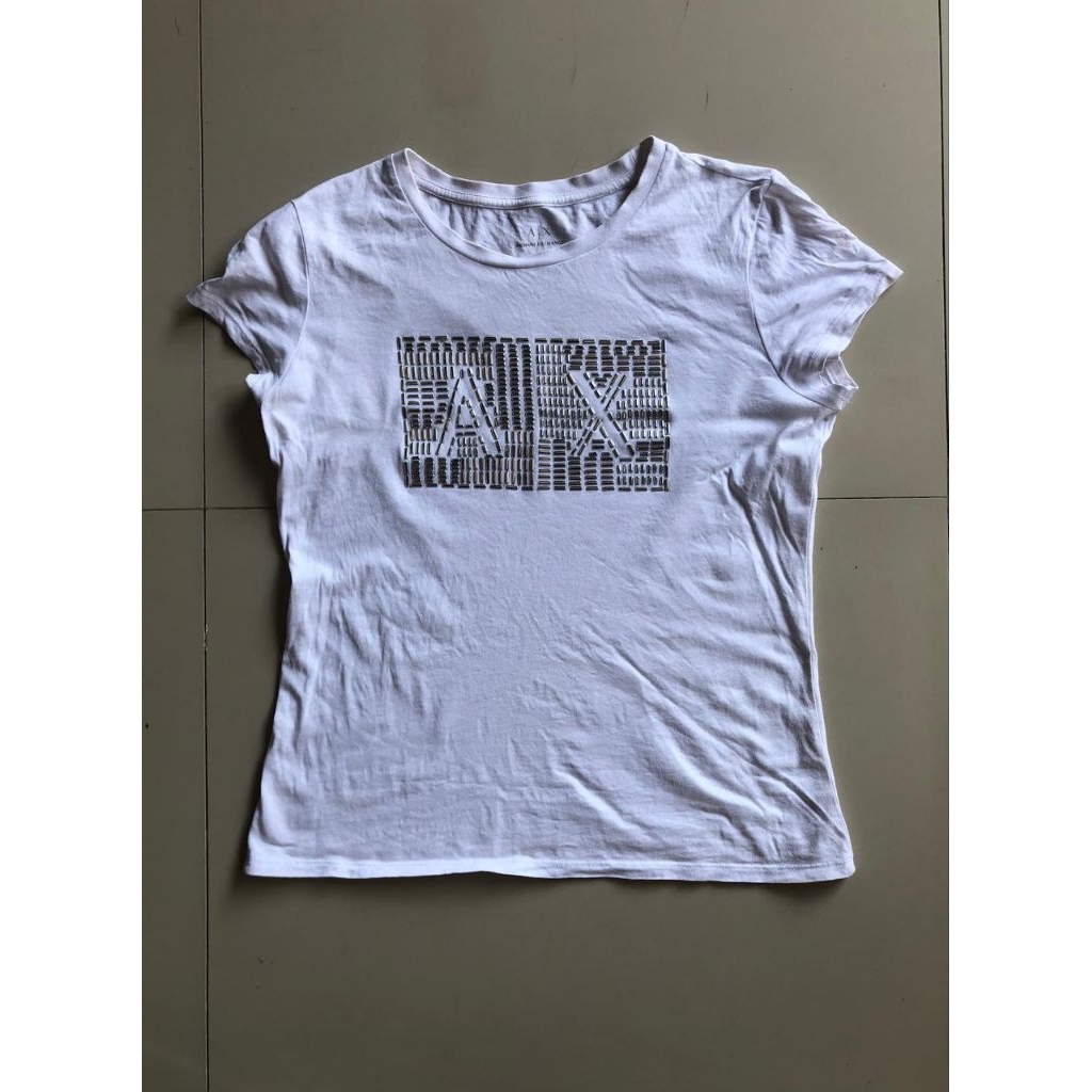 kaos armani exchange wanita