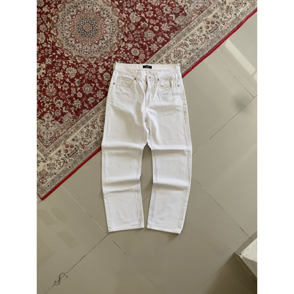 Musinsa Standard Reguler White Jeans