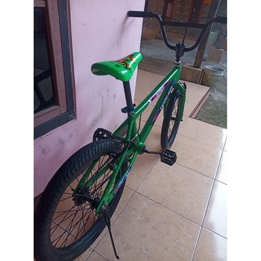 SEPEDAH BMX POLYGON