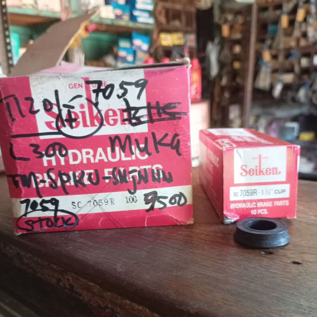 Karet Rem Depan T120 L300 SEIKEN SC 7059R