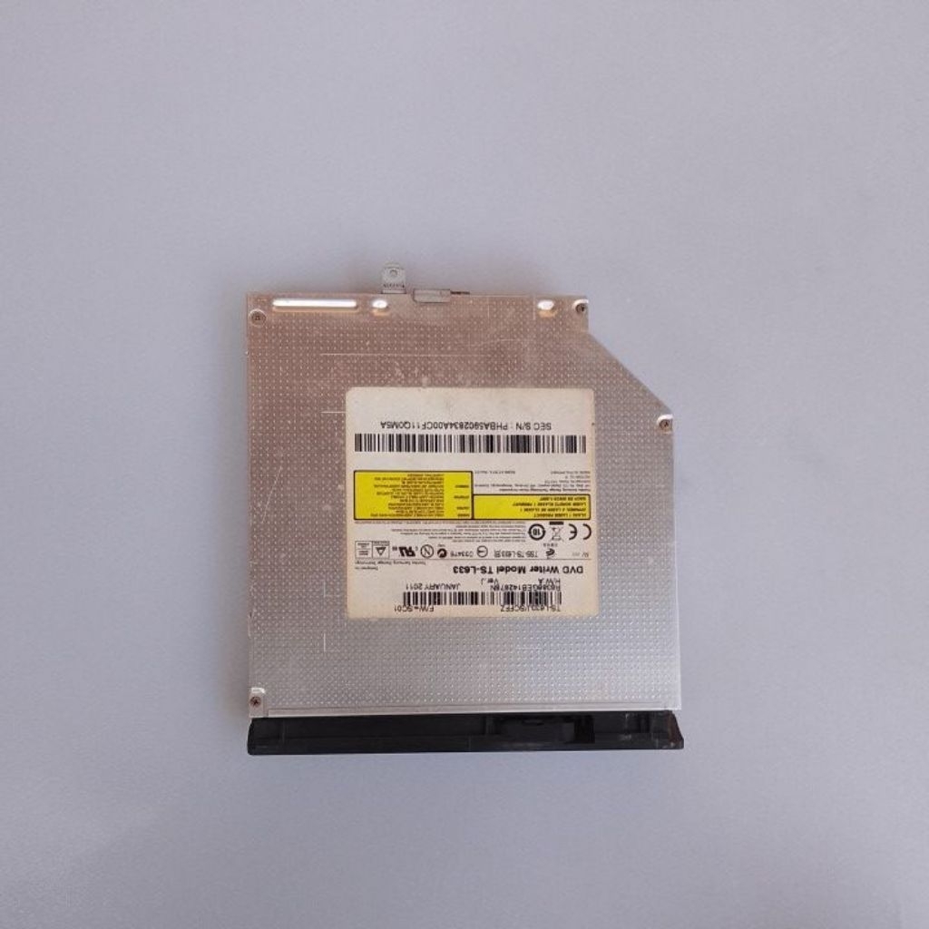 DVD Laptop Samsung PN-RF411