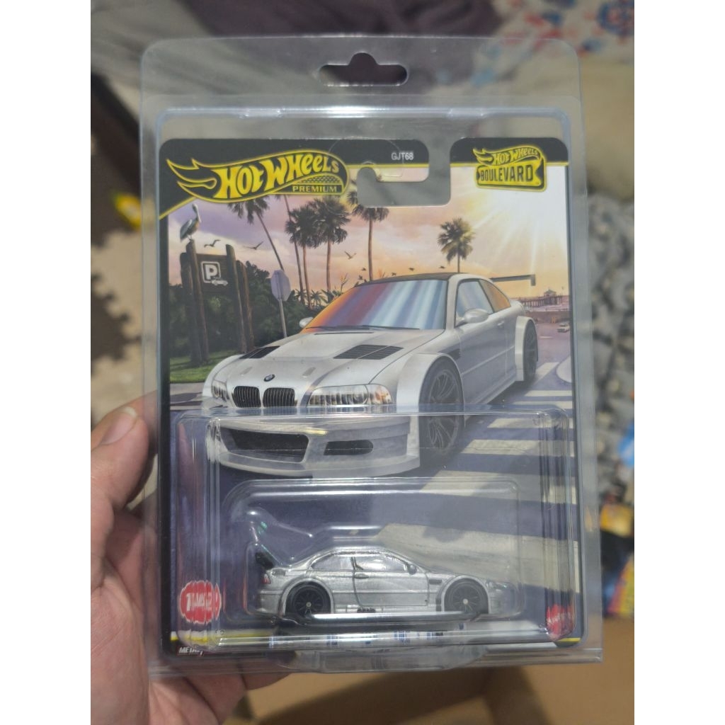 hot wheels bmw m3 GTR