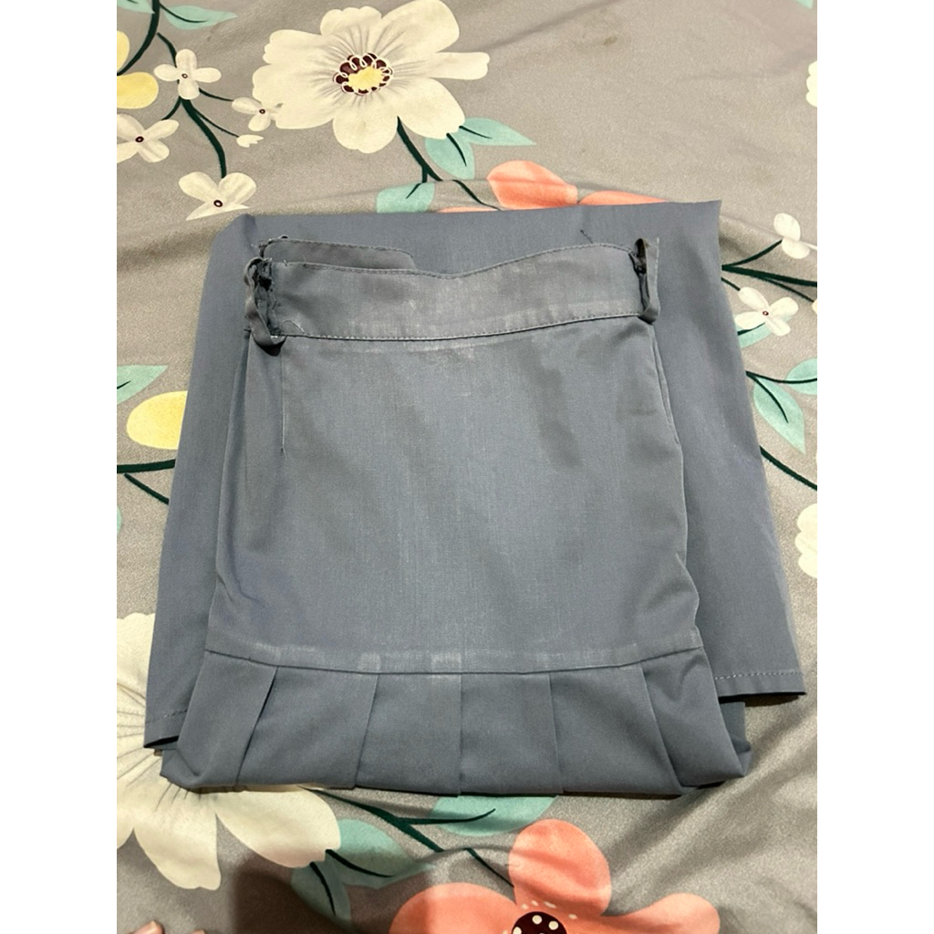 [preloved] rok abu sma panjang rok 90cm