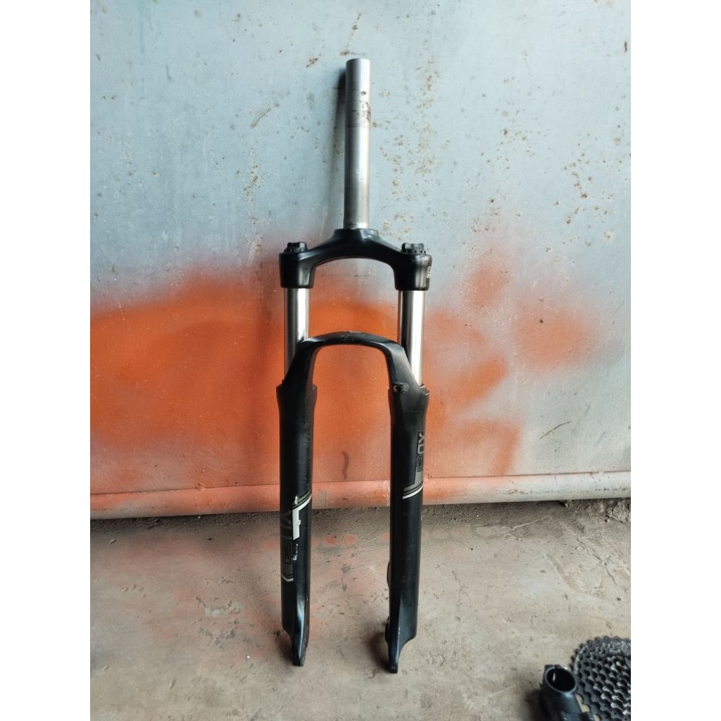fork suntour xcm30 ukuran 27,5 copotan polygon xtrada 3