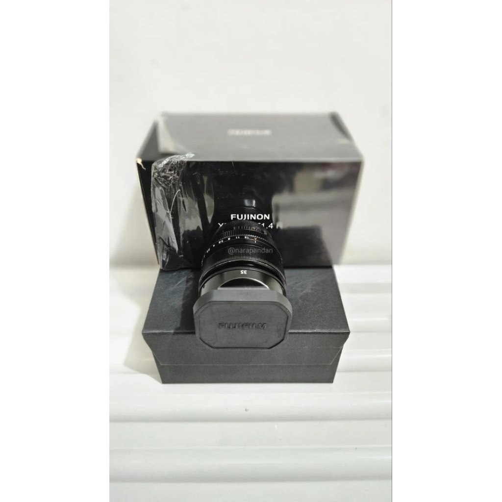 Lensa Fujifilm Fujinon 35mm F1.4 R Second