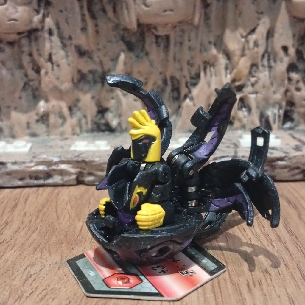 Bakugan Ingram Darkus