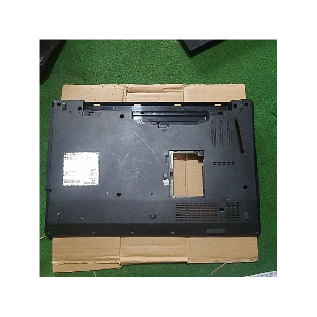 kesing casing bawah bottom mesin fujitsu lifebook a573/g original