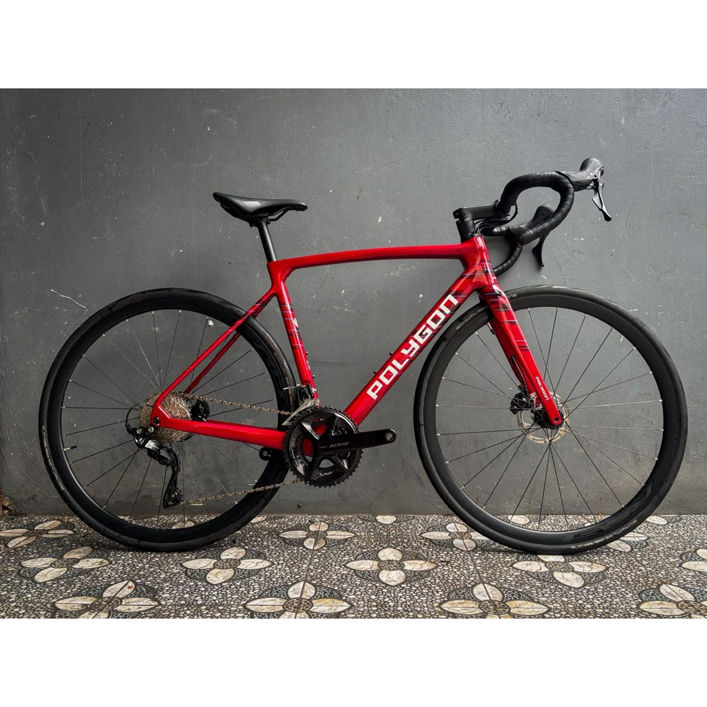 POLYGON STRATTOS S7D 2025