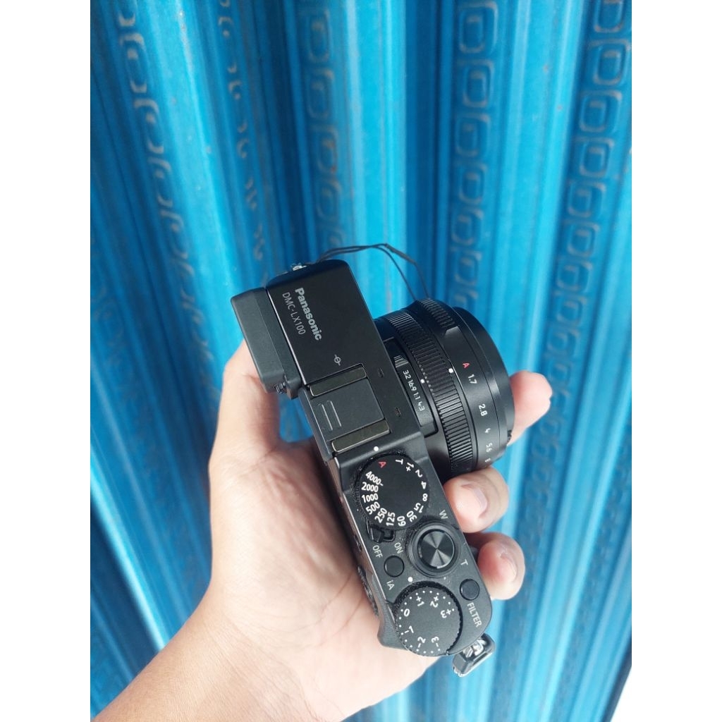 Lumix lx100 like new