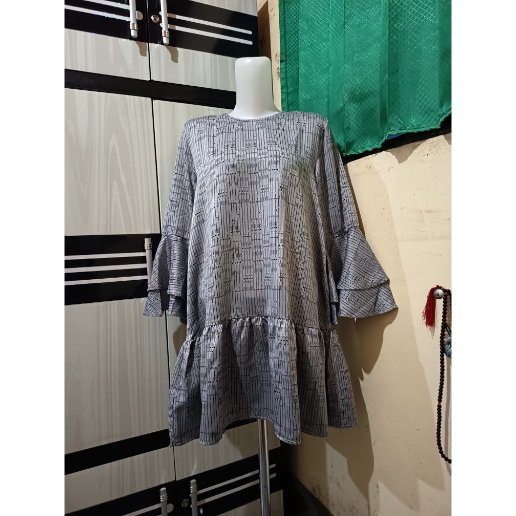 tunik blouse DAUKY size S