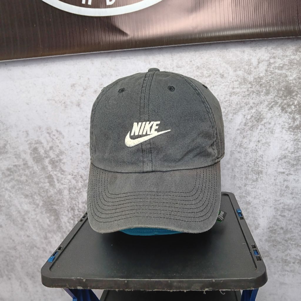Topi Nike Heritage 86 Original Second Vintage Grey - Nike Swoosh Dad Hat