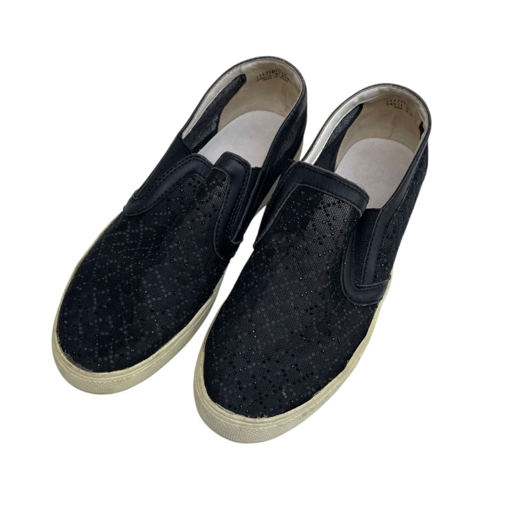 Sepatu Sneaker / Sneakers / Kets / Pesta / Kondangan / Party / Jalan / Kerja / Kantor Hitam Putih Wa