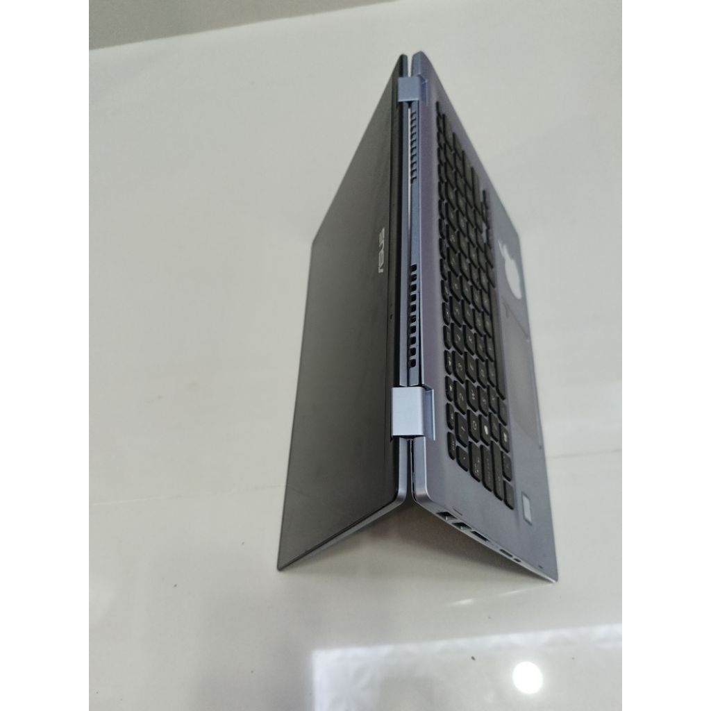 Asus Touchscreen Tp412F/i5 gen8