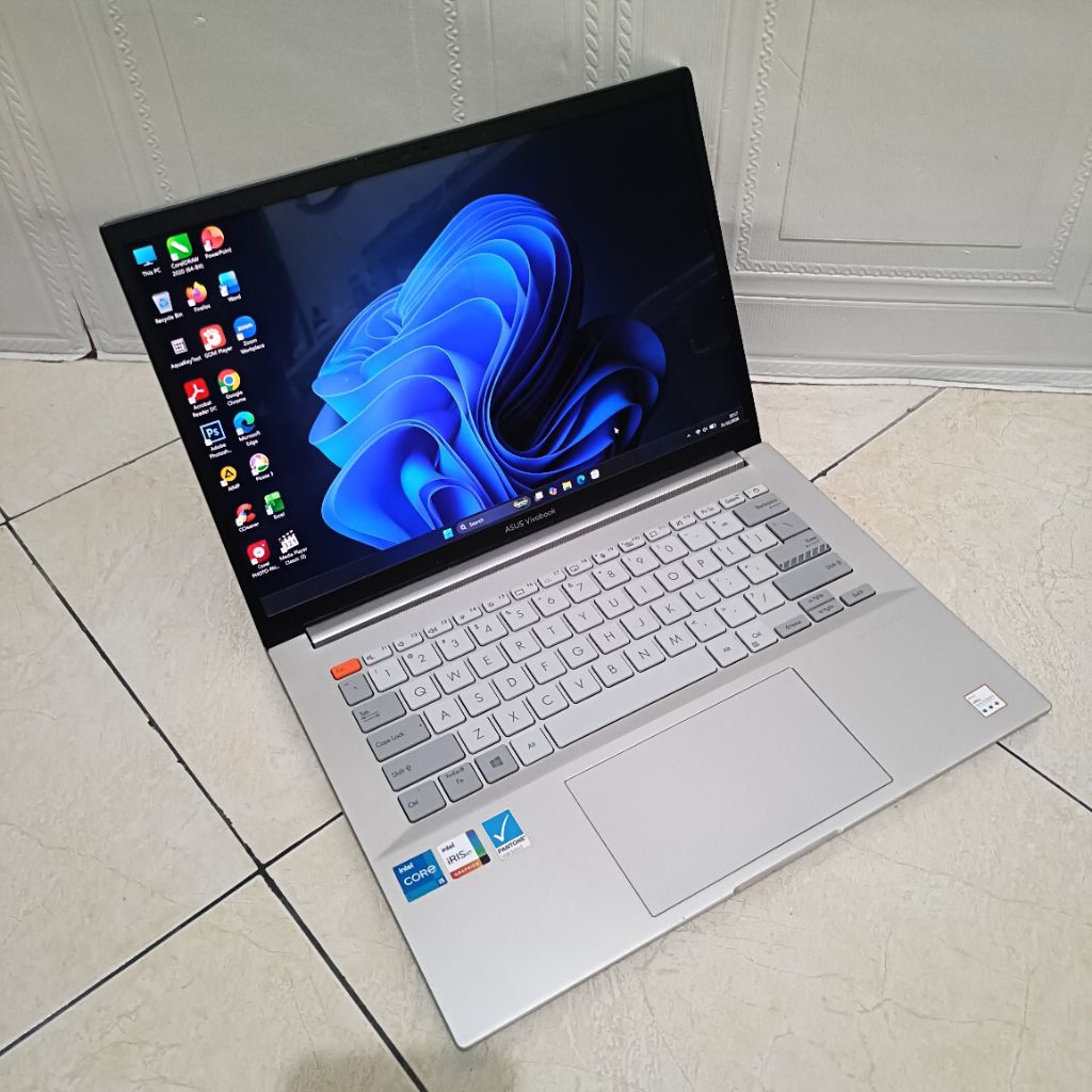 Asus Vivobook pro 14x OLED i5 gen 11 Intel iris XE graphics